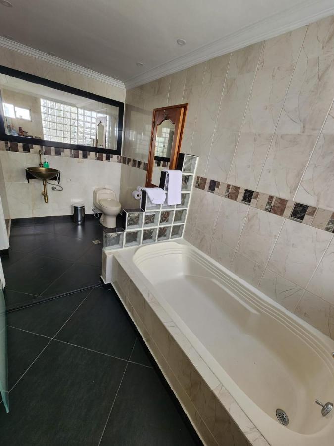 Hotel Boutique Deluxe Home Medellín Kültér fotó