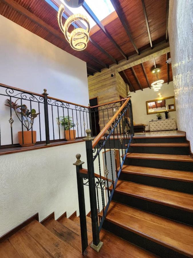 Hotel Boutique Deluxe Home Medellín Kültér fotó